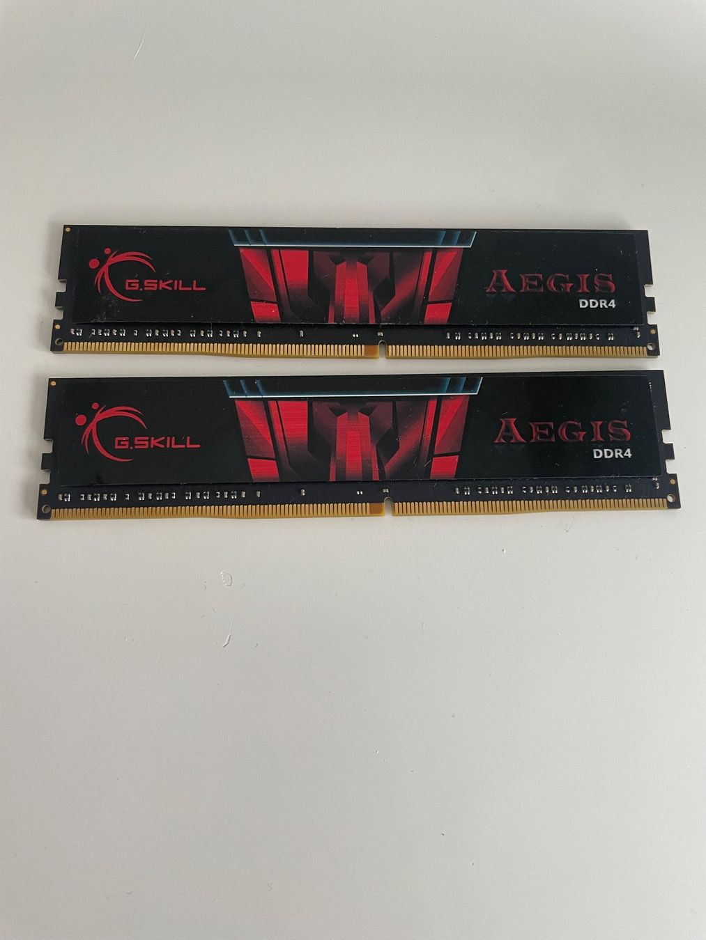 G.Skill Mémoires / RAM: G.Skill Aegis RAM 2:8 Gb DDR4 – D'occasion à Dällikon par buyandbehappy 1