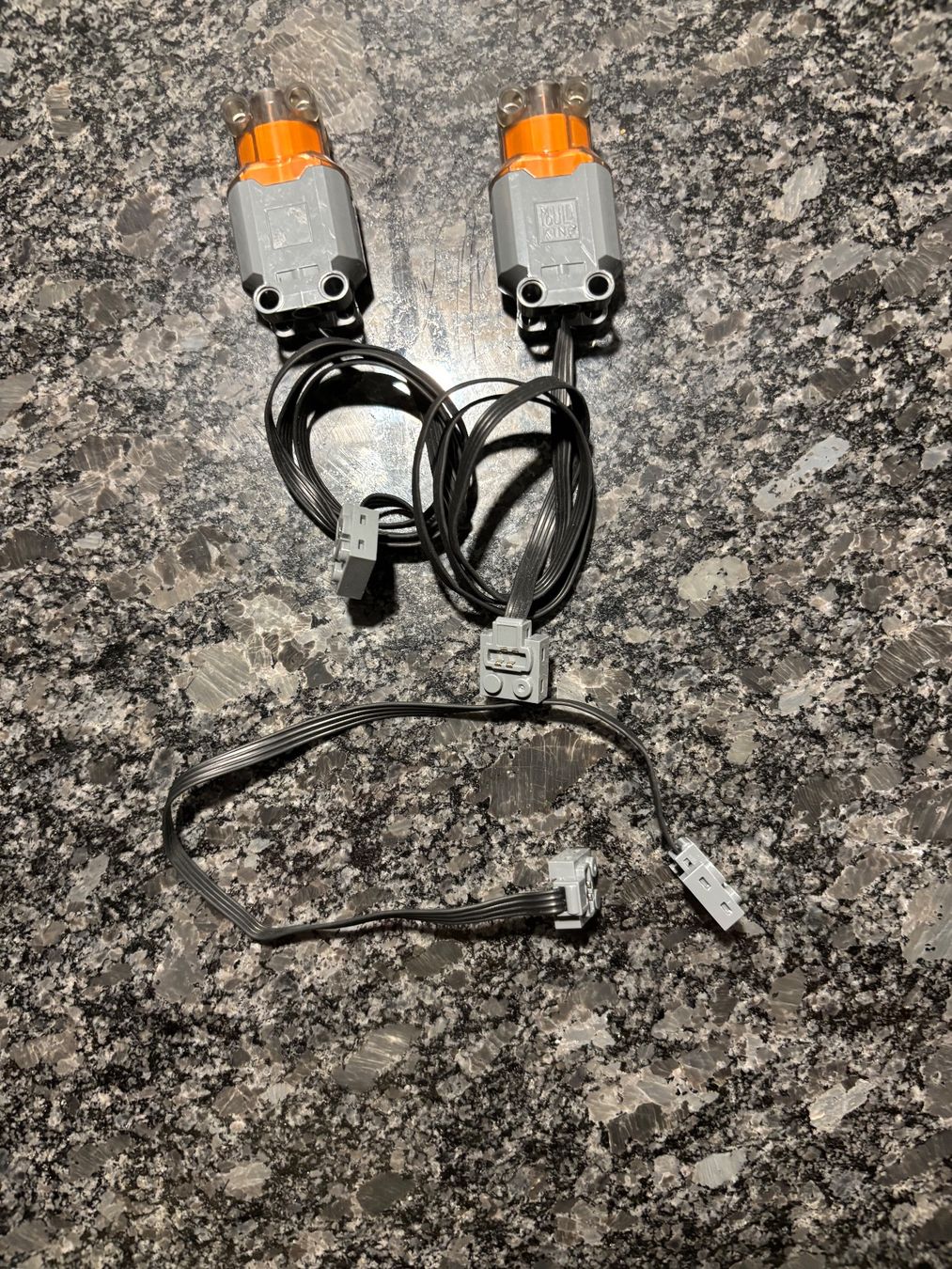 Mould King Kit di costruzioni: Mould King  L Motor – Usato da Gipf-Oberfrick venduto da Jobo99