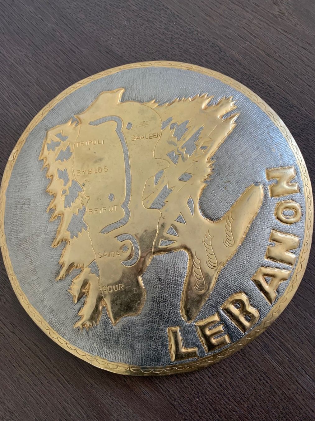 Tutte le decorazioni: Handgefertigter libanesischer Souvenirteller aus Messing – Usato da Emmen venduto da newdeal1970 3