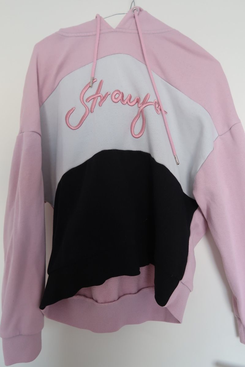 Pullover & Sweatshirts: Kapuzenpulli – Gebraucht aus Bassersdorf von secondhand_clothing