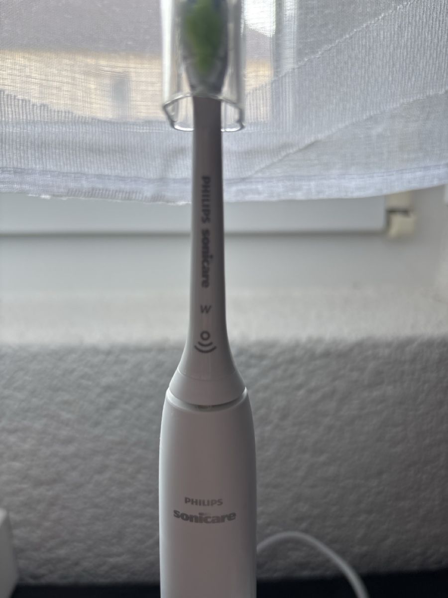 Philips Sonicare Zahnpflege: Philips Sonicare Elektrozahnbürste – Gebraucht aus Derendingen von Alina25252 4