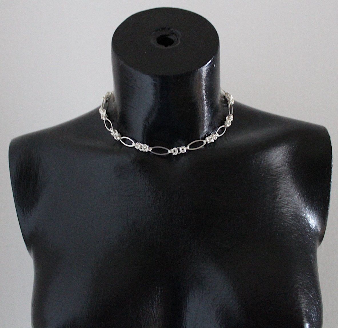 Catenine: Modeschmuck Kette Neu, Länger max. 20 cm. – Usato da Locarno venduto da madame-tus-sauds 1