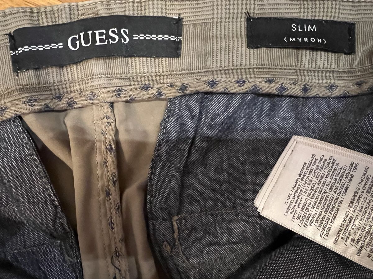Guess Pantaloni: Hosen Gröss 28 – Usato da Herisau venduto da YOLO76 5