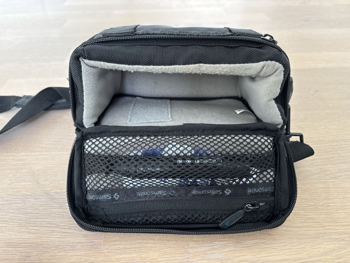 Samsonite Borse: Samsonite Kameratasche 2 teilig – Usato da Küsnacht ZH venduto da THIMAL 1