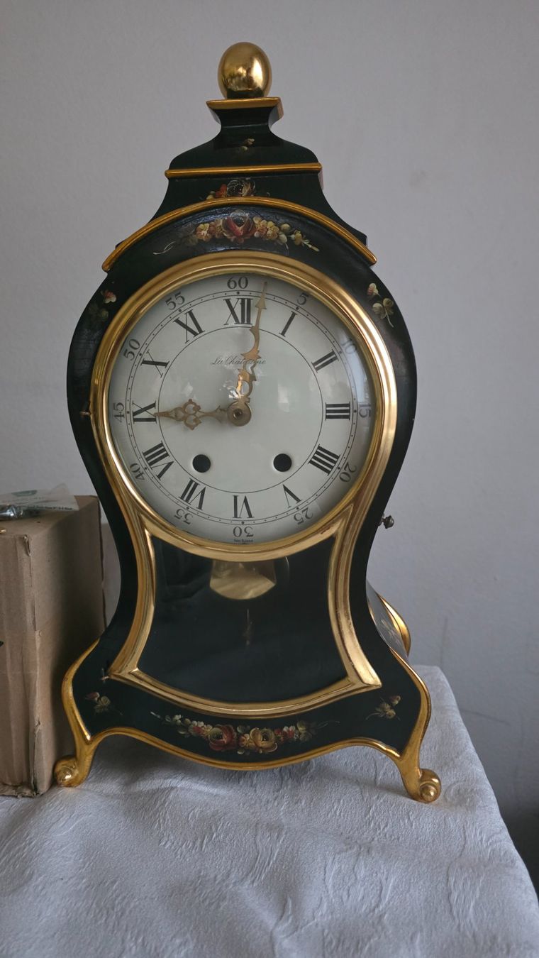 Orologi da terra & Orologi da parete: Schwarze Pendule  mit Werk oder Batterie – Usato da Wittenbach venduto da rose_rosi 1