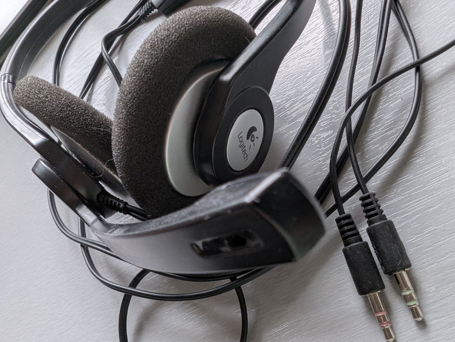 Logitech Cuffie: Logitech Headset, schlecht – Usato da Zürich venduto da richardeigenmann 2