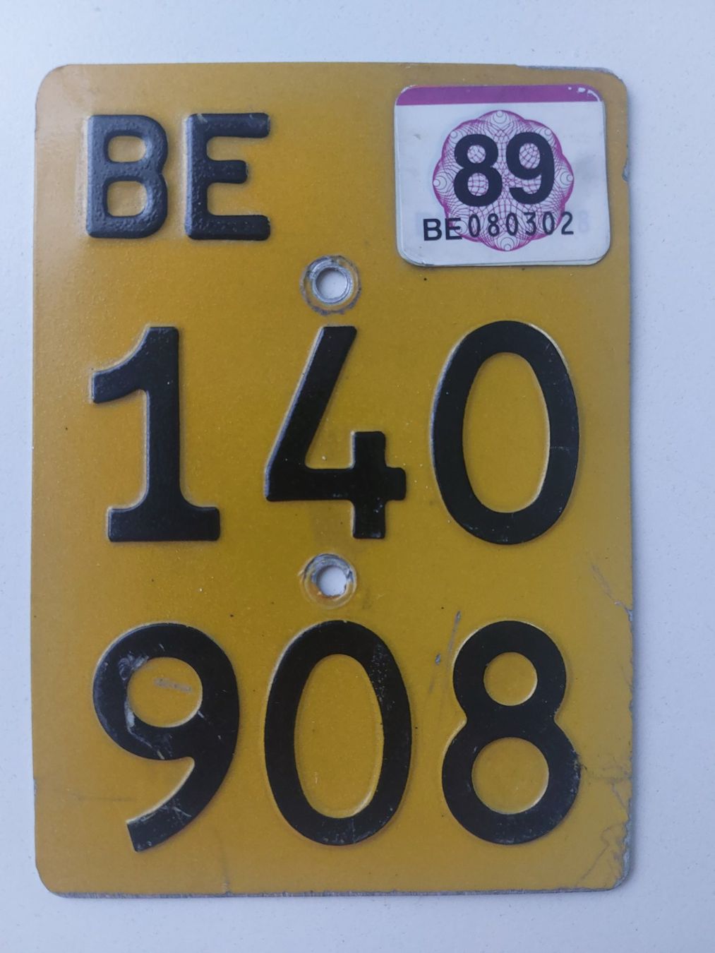 Sachs Insegne: Velonummer BE 89 gelb Mofanummer Plaque Mofa – Usato da Schenkon venduto da Uhu007