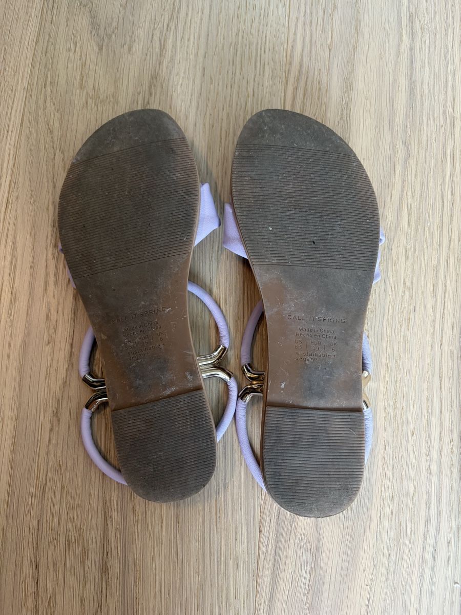 Chaussures femmes: Sandales Lila – D'occasion à Herrliberg par LL90 2