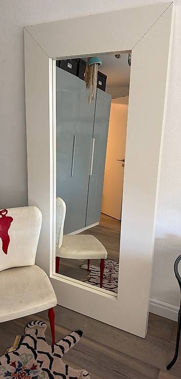 Specchi: Hemnes mirror white  – Usato da Epalinges venduto da flo_7p8m