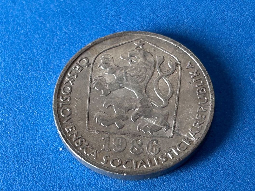 Tutti le monete: Czechoslovakia - 10 Haléřů 1986 – Usato da Corcelles NE venduto da AJKader 1