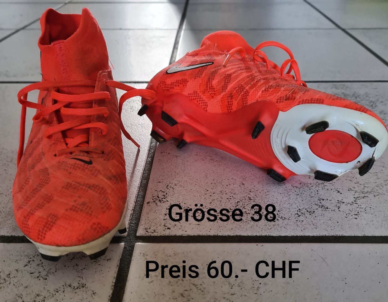 Nike Scarpe per ragazzi: Fussballschuhe Grösse 38 – Usato da Wangen SZ venduto da aria73