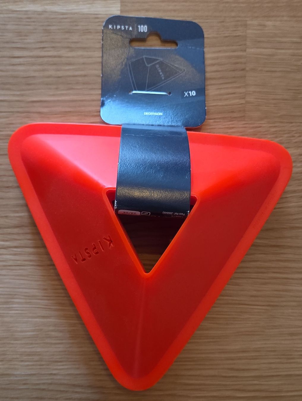 Porte da calcio e da hockey: 10 Kipsta Soccer Training Markers - Excellent Condition – Nuovo e nell'imballaggio originale da La Tour-de-Peilz venduto da GreenThing