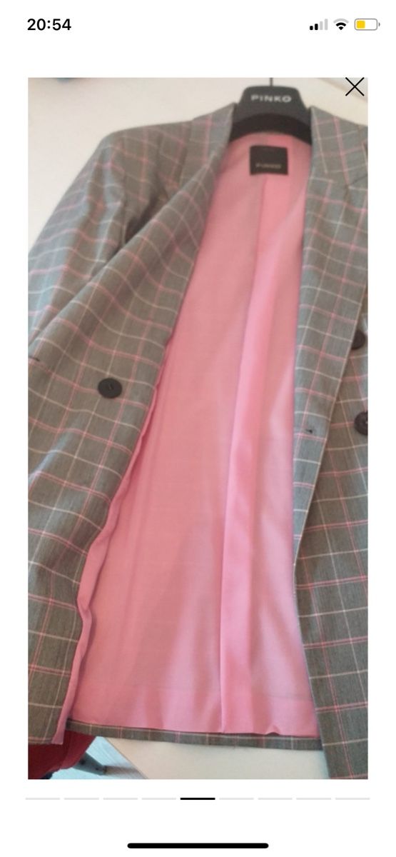 Pinko Vestes: Pinko Checkered Blazer size M good condition – Neuf (Voir description) à Chêne-Bourg par car_d88h 1
