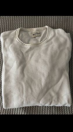 Pullover