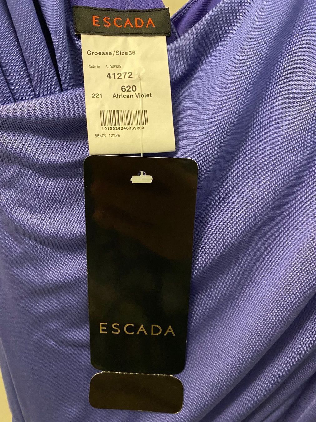 Escada Kleider: Escada Kleid Grosse 36 – Neu und originalverpackt aus Alpnach Dorf von ljusja 4