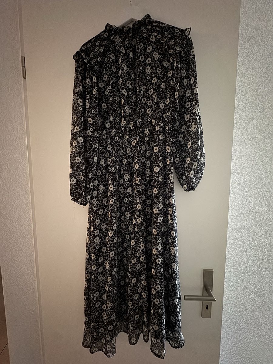 Mango Vestiti: Mango Blumenkleid – Nuovo (secondo la descrizione) da Luzern venduto da anavuk 2