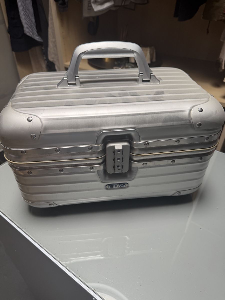 Rimowa Kosmetikkoffer: Rimowa, Beauty Case – Gebraucht aus Dietlikon von Markmike