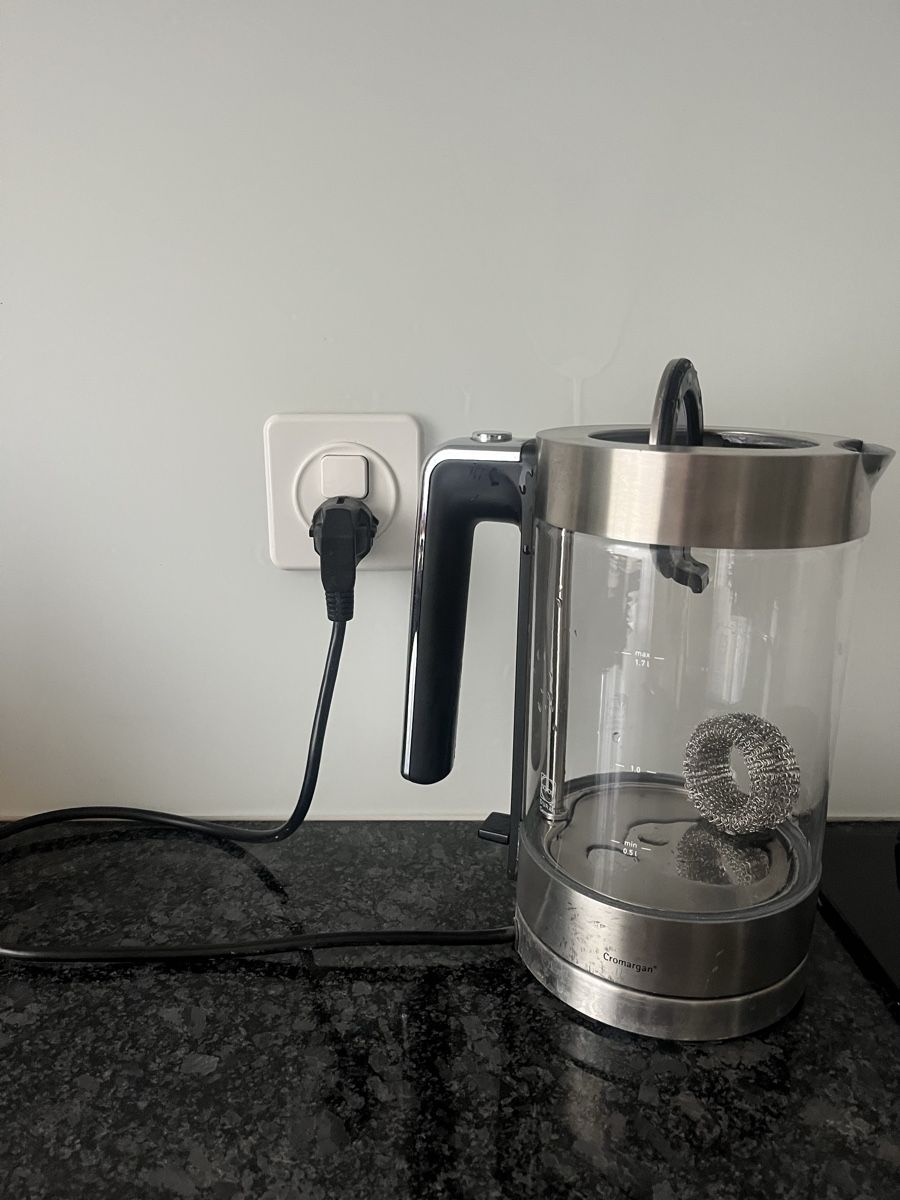 WMF Bollitori: 1.7L Wasserkocher WMF – Usato da Bern venduto da Blumentopf.