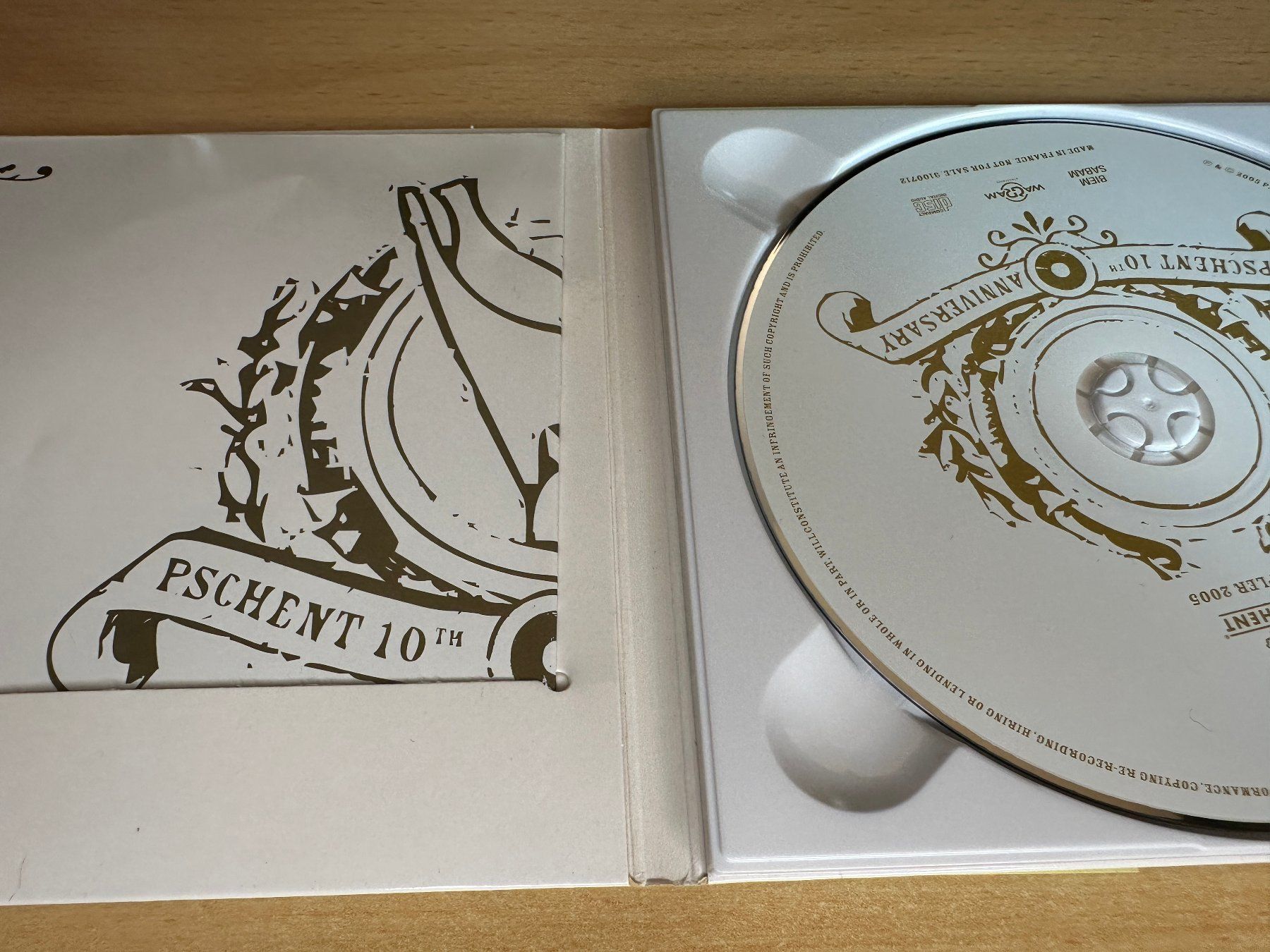 CDs: Various – Pschent 10th Anniversary / Sampler 2005 – Gebraucht aus Rikon im Tösstal von Alpenmutz 2