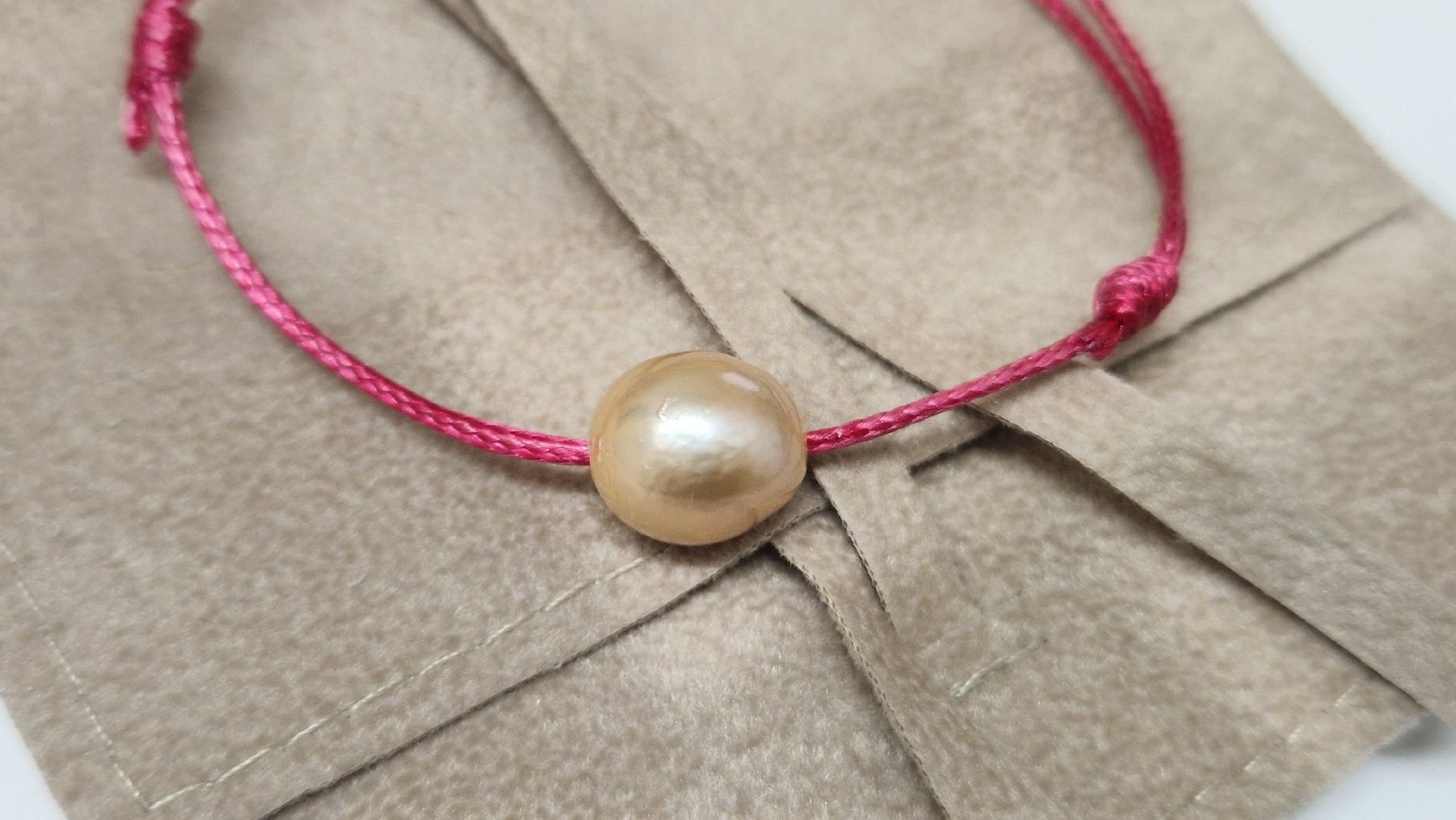 Bracciali & Braccialetti: bracelet cordon perle – Nuovo e nell'imballaggio originale da Collombey venduto da Preloveditems 1