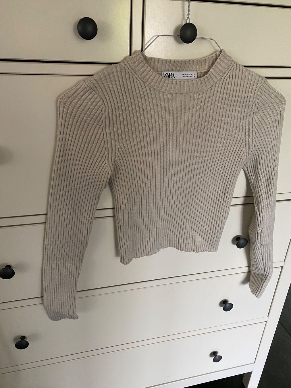 Zara Maglioni & Felpe: Zara Pullover, Beige, Grösse M Kurzpulli – Usato da Goldau venduto da Rjn 1