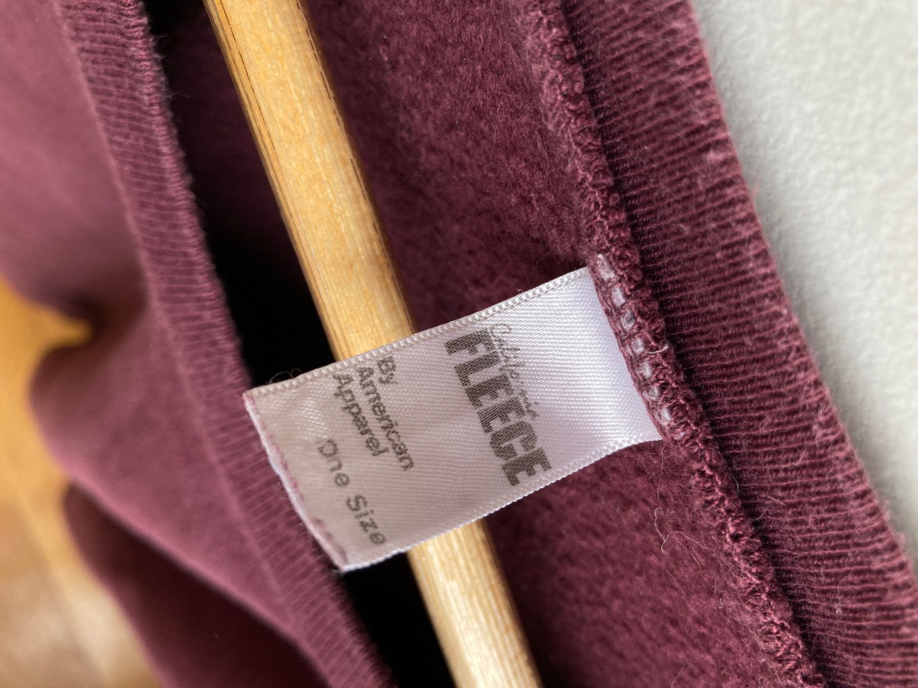 Pulls & Sweat-shirts: Pull American Apparel – D'occasion à Genève par cri_b_14 1