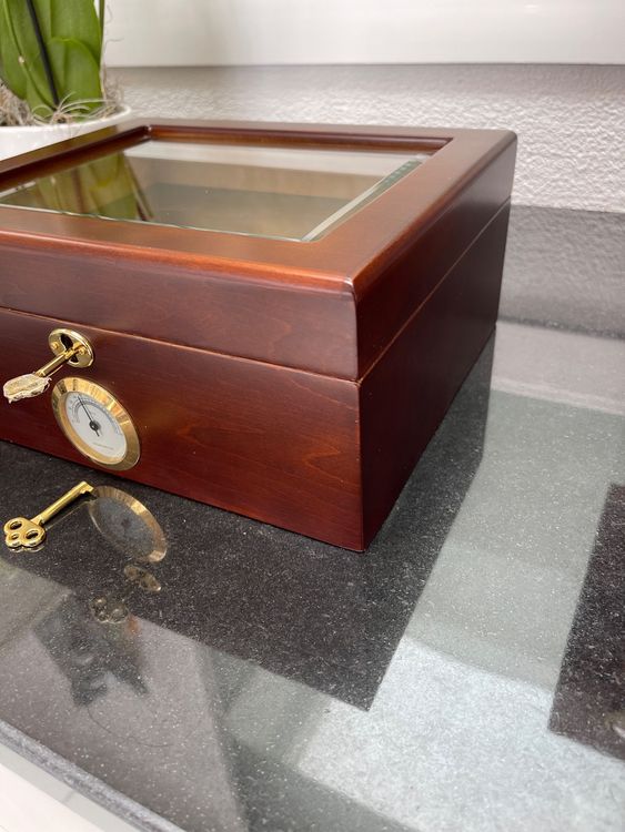 Humidor ohne Cigarren aus Zedernholz Kaufen auf Ricardo