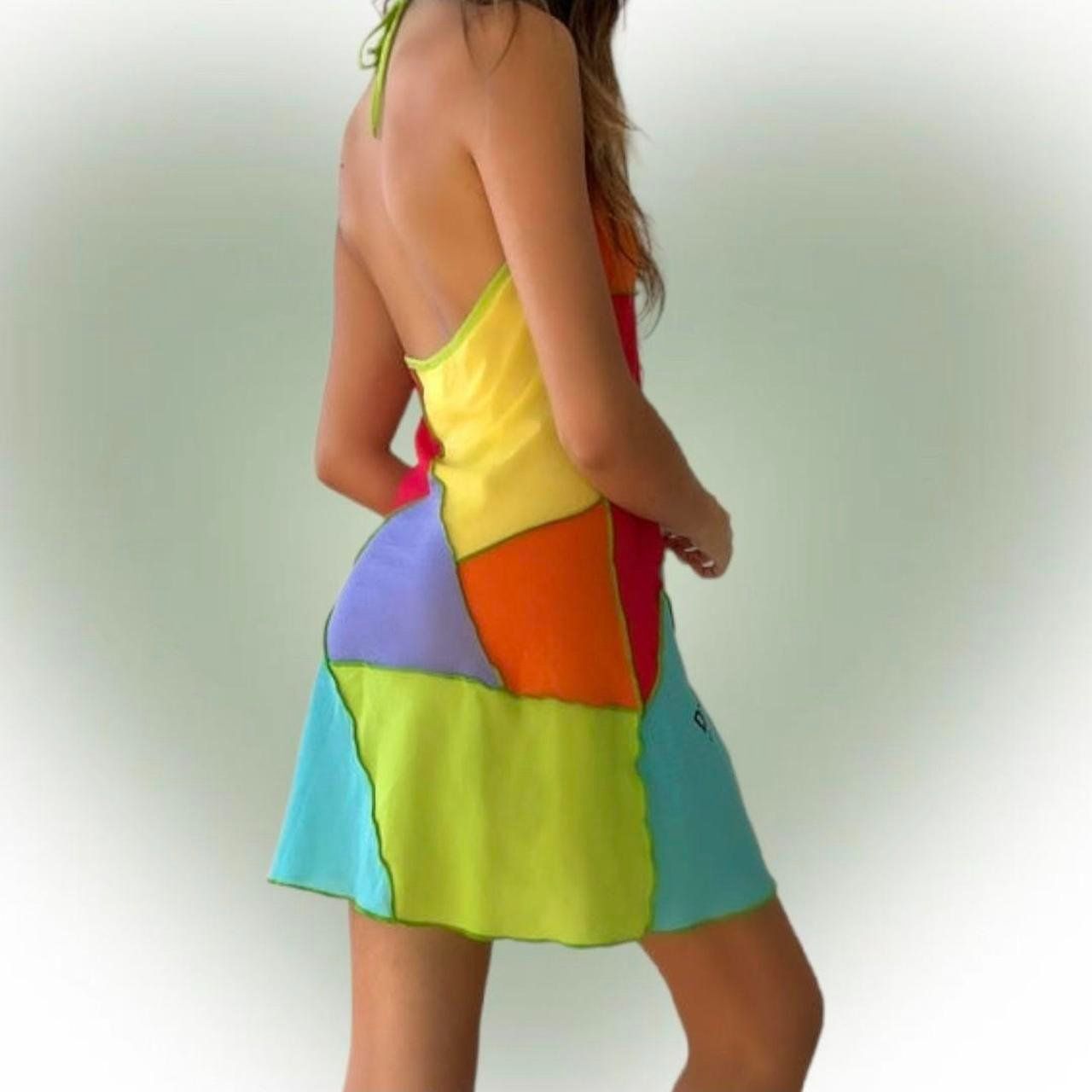 Dolce & Gabbana Vestiti: Vintage 2003 Dolce & Gabbana mesh patchwork mini dress – Usato da Lausanne venduto da l0ok0co0l 2
