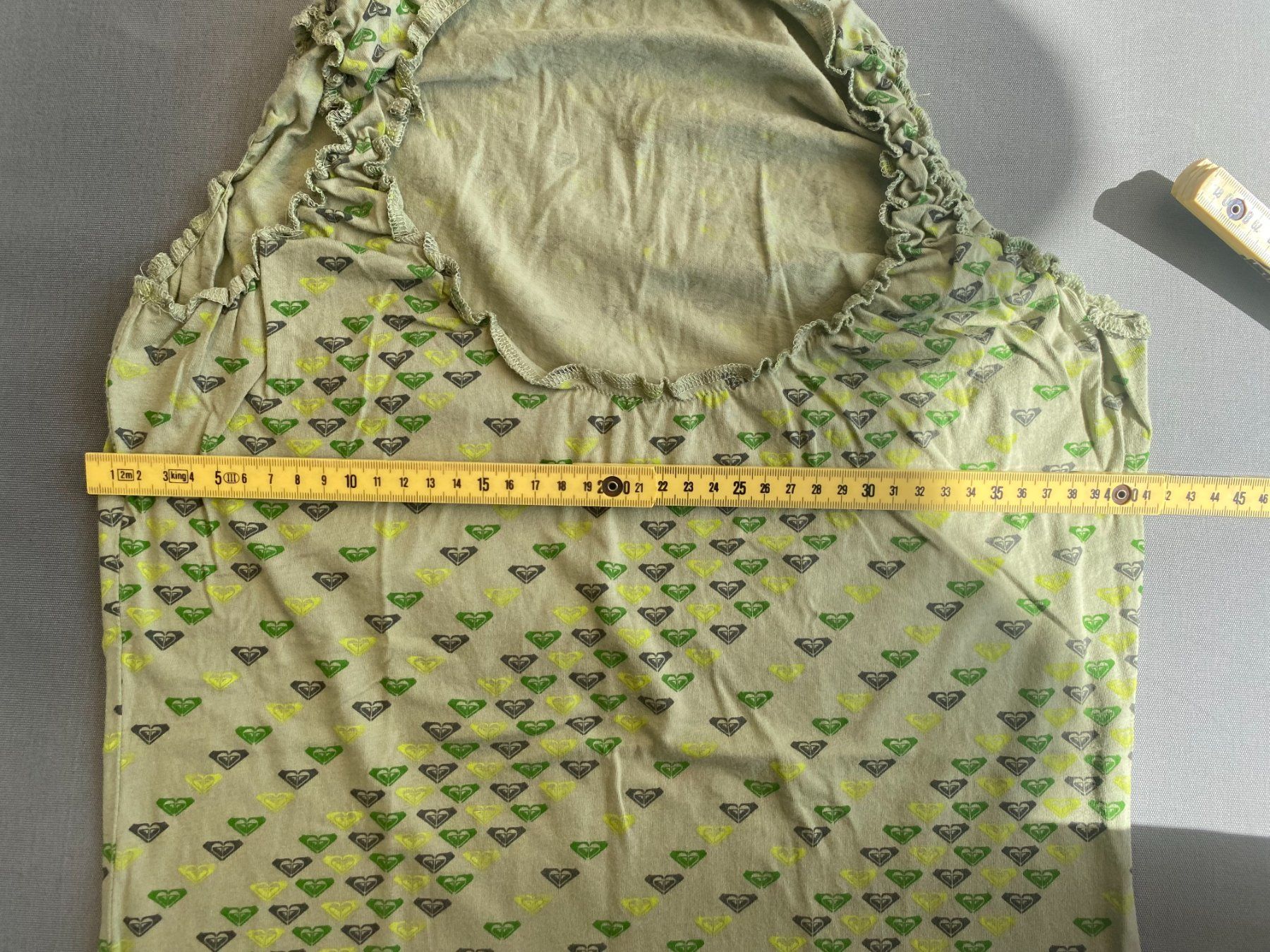 Roxy Tops: Roxy Top, ärmellos, ungetragen, Gr. M – Neu (gemäss Beschreibung) aus Gümligen von Primeselection 1