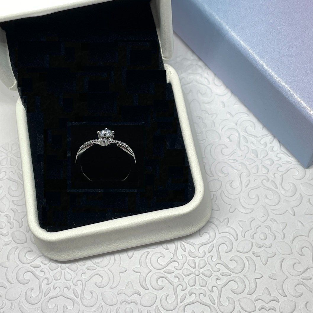 Ringe: Moissanite Ring, Silber 0.5ct - Gr. 62 Zertifikat – Neu (gemäss Beschreibung) aus Thun von Creative-Art-Tess 3
