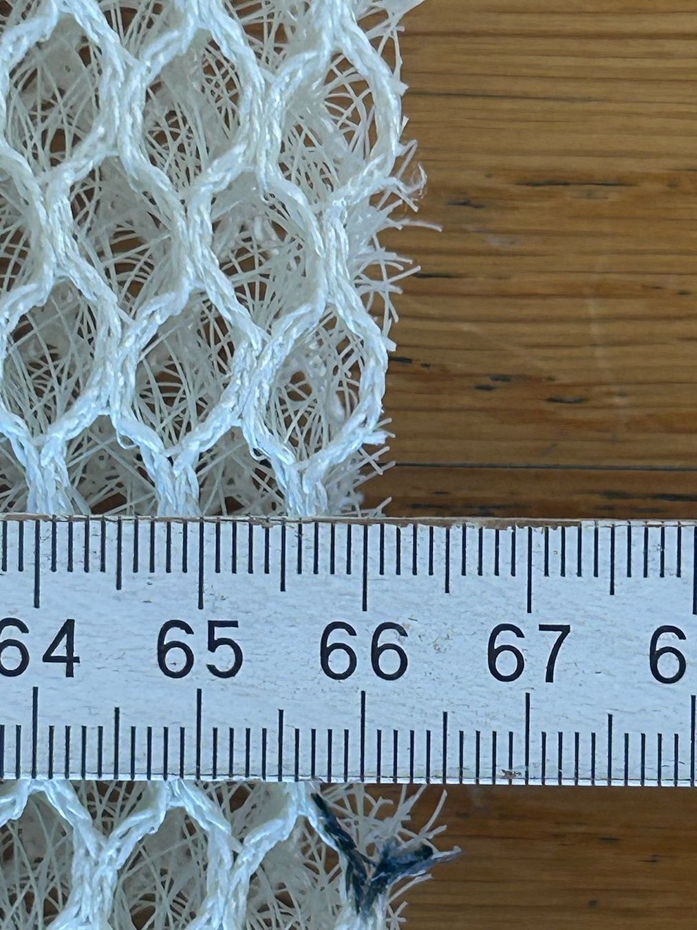 Betten: 3D Mesh Abstandsgewebe 20mm weiß ca.170x66cm – Gebraucht aus St.Gallen von little_roadtrip 2
