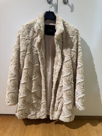 Damen Kunstfell Jacke Vero Moda beige Grösse S