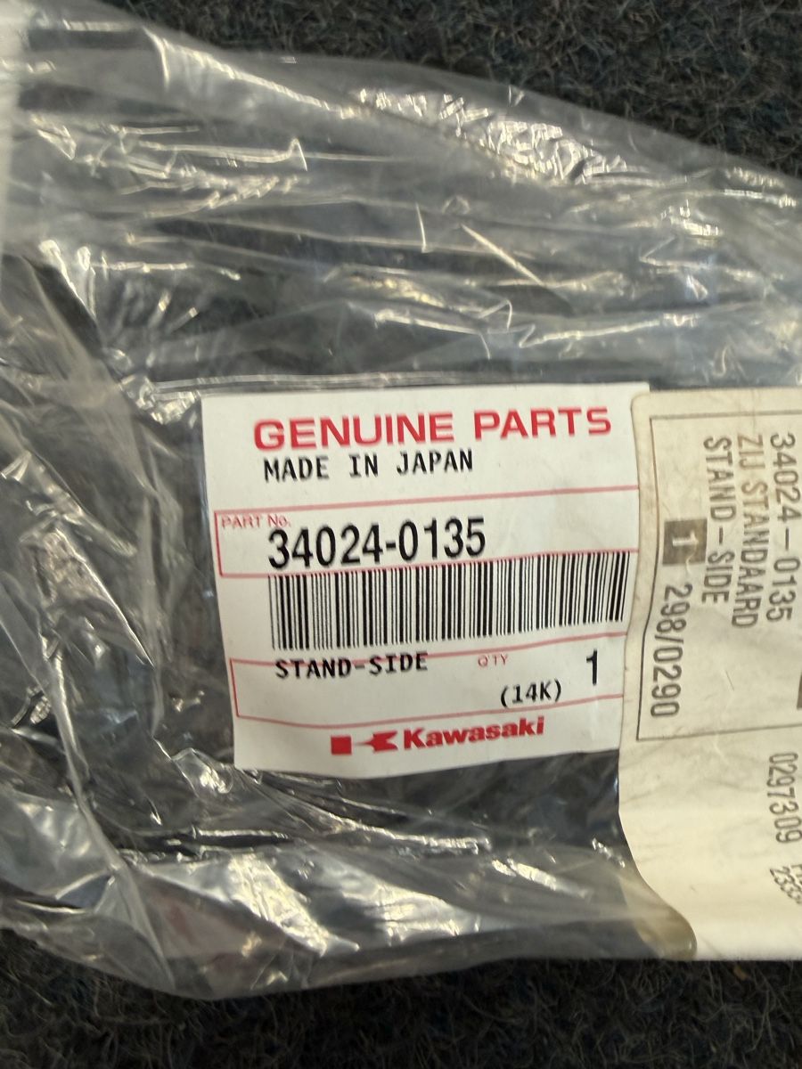 Kawasaki Tutti i ricambio per moto: Original Kawasaki Seitenständer Ninja – Nuovo (secondo la descrizione) da Buochs venduto da 18-84 2