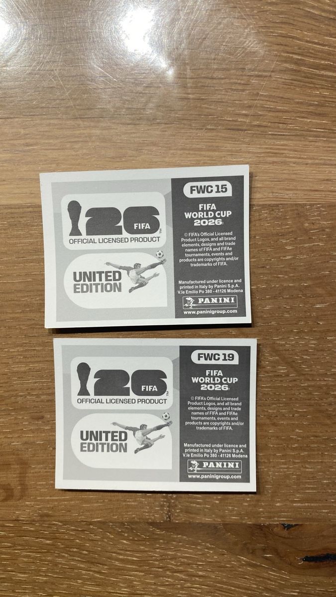 Panini Carte collezionabili: Panini Sticker - FWC 15 & 19 – Nuovo (secondo la descrizione) da Adliswil venduto da didoli 1