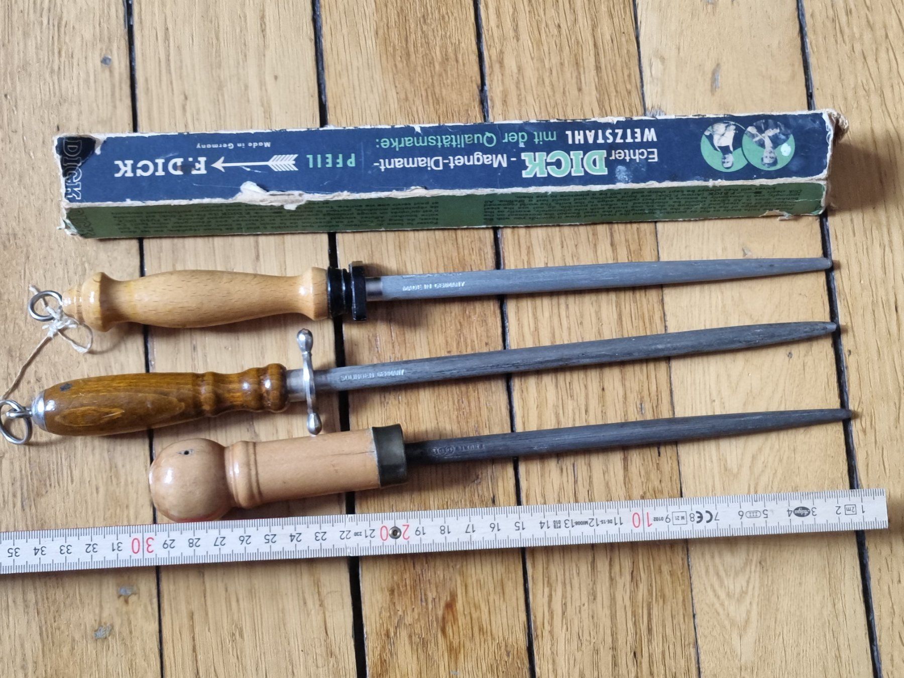 Coltelli da cucina: 3 Wetzstahl Messerschärer GERMANY – Usato da Schaffhausen venduto da Leveron13