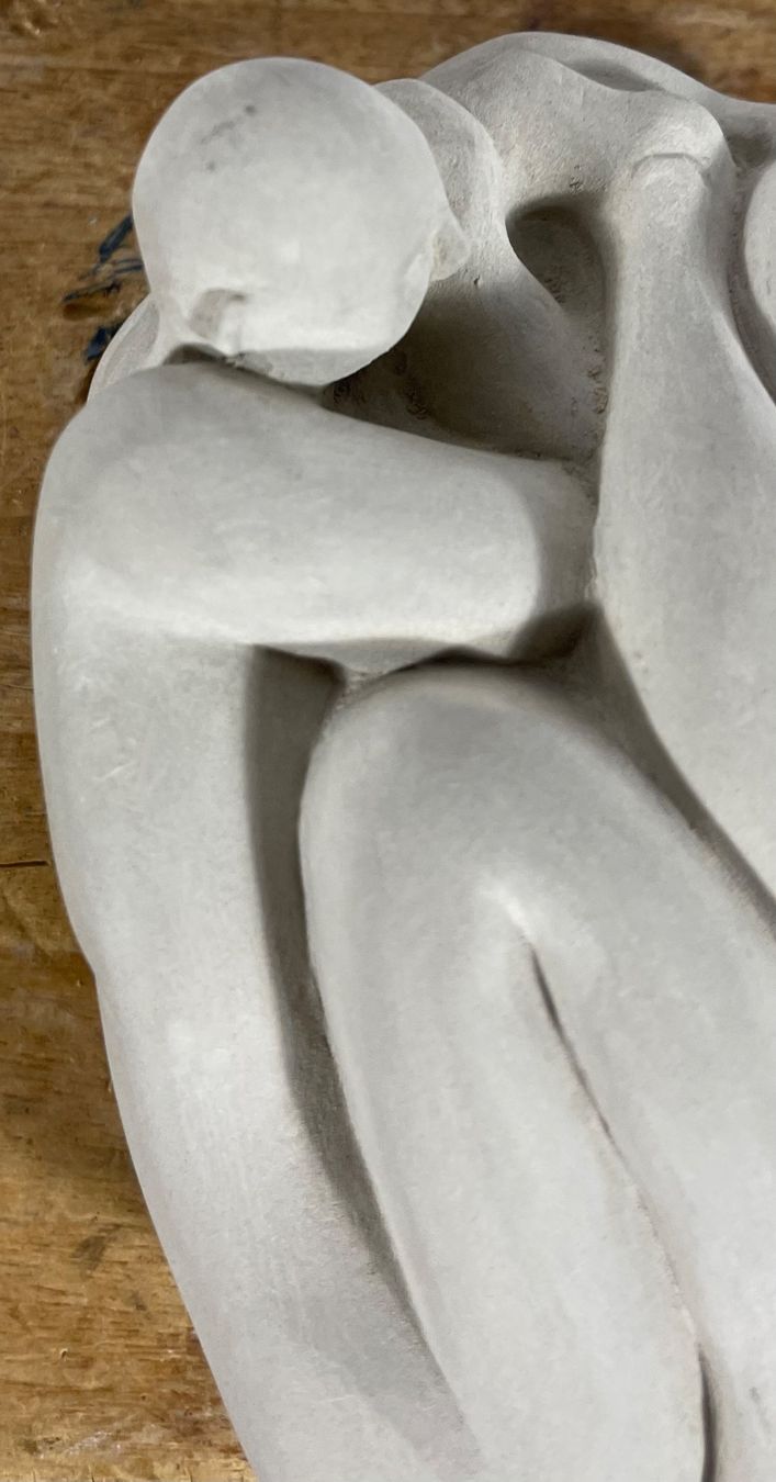 Skulpturen & Statuen: Schweizerschule Ligender paar Skulptur – Gebraucht aus Root von  2