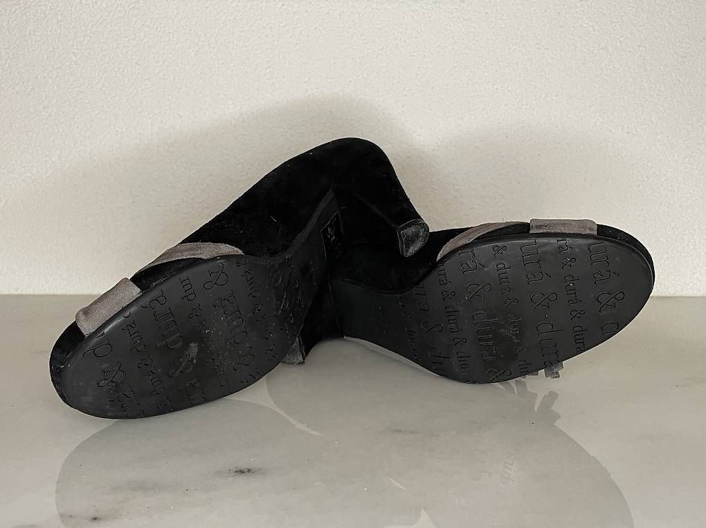 Scarpe da donna: Damenschuhe Grösse 37 – Usato da Boppelsen venduto da WIB77 2