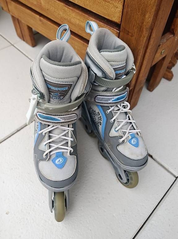 Inline-Skating & Rollschuhe: Rollers évolutifs Rollerblade  Taille ajustable 33-35.5 – Gebraucht aus Saxon von 363_tl2c