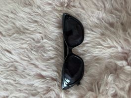 Sonnenbrille GUESS schwarz 