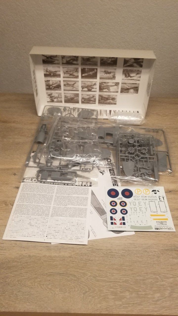 Tamiya Modellbausätze & Standmodelle: Tamiya 61051 Gloster Meteor F.1 – Neu und originalverpackt aus Schwadernau von Blueray 2