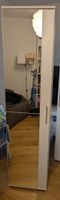 Weisser Schrank mit Spiegel, sehr guter Zustand