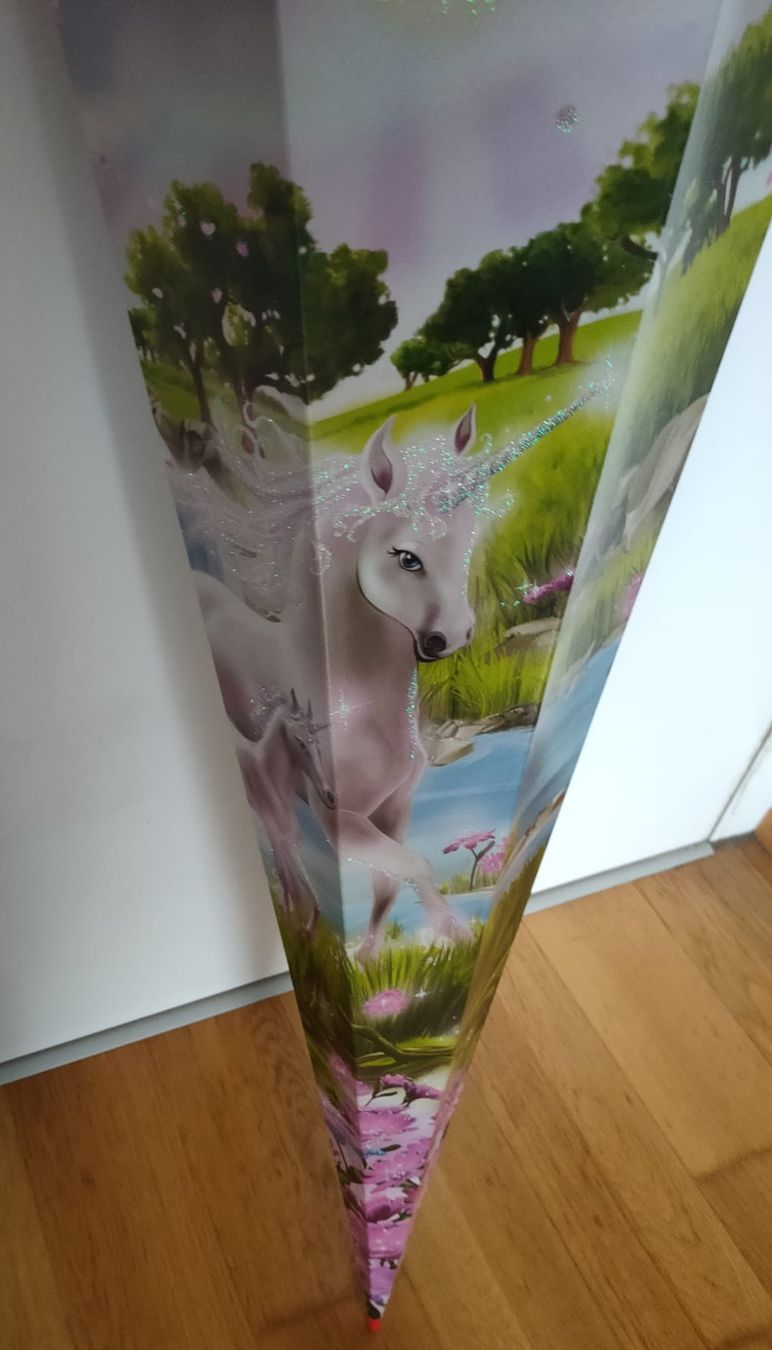 Borse & Zaini: Schultüte Einhorn Zauberwelt – Usato da Luzern venduto da Luzern_Energy 2
