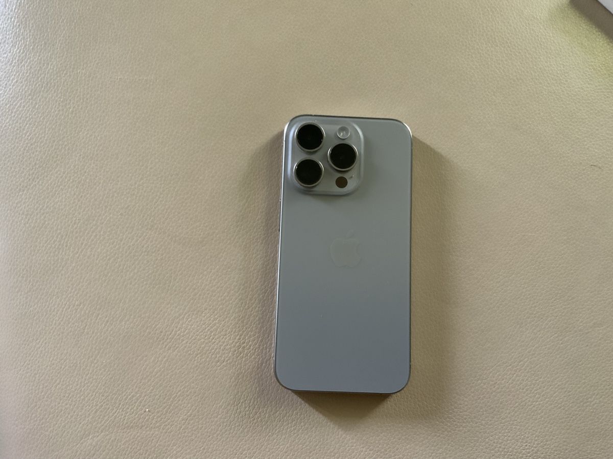 Apple Telefoni cellulari / Smartphones: IPhone 15 Pro 128gb – Usato da Ebertswil venduto da bal_vn7p 1