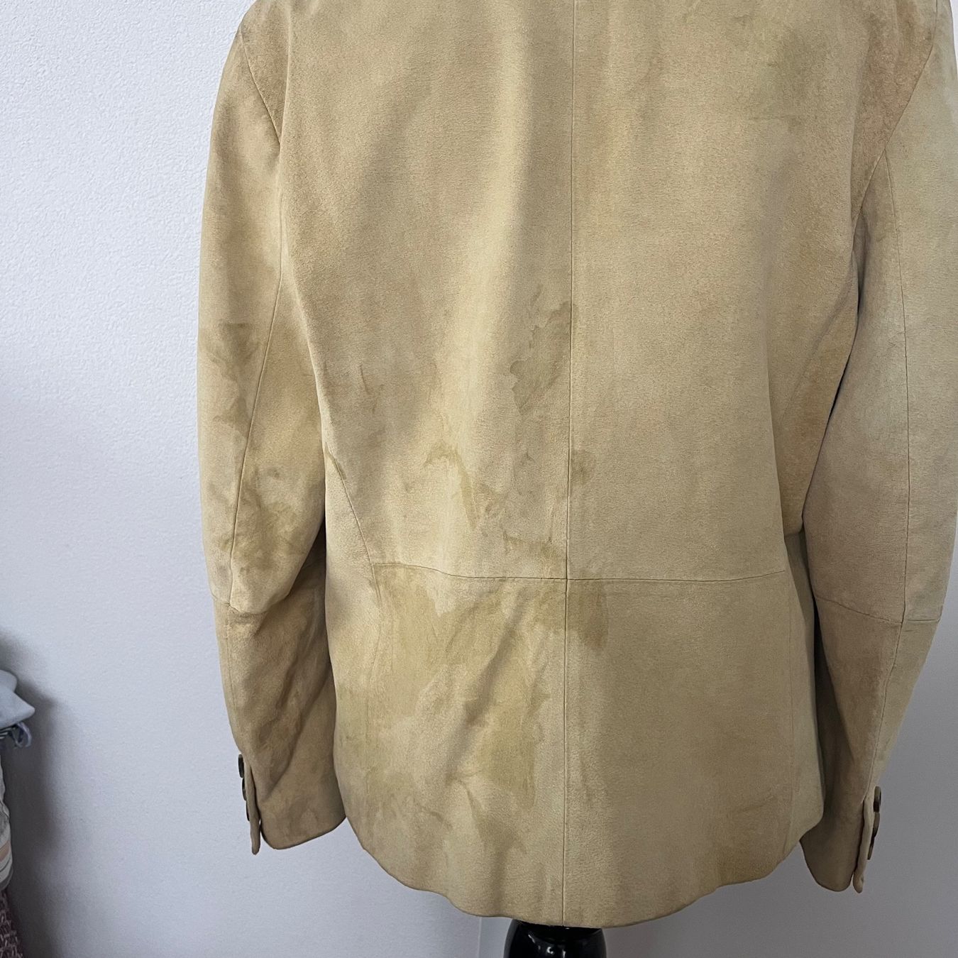 Max Mara Jacken: Max Mara Wildleder Blazer – Gebraucht aus Zug von saskia-chiara 3