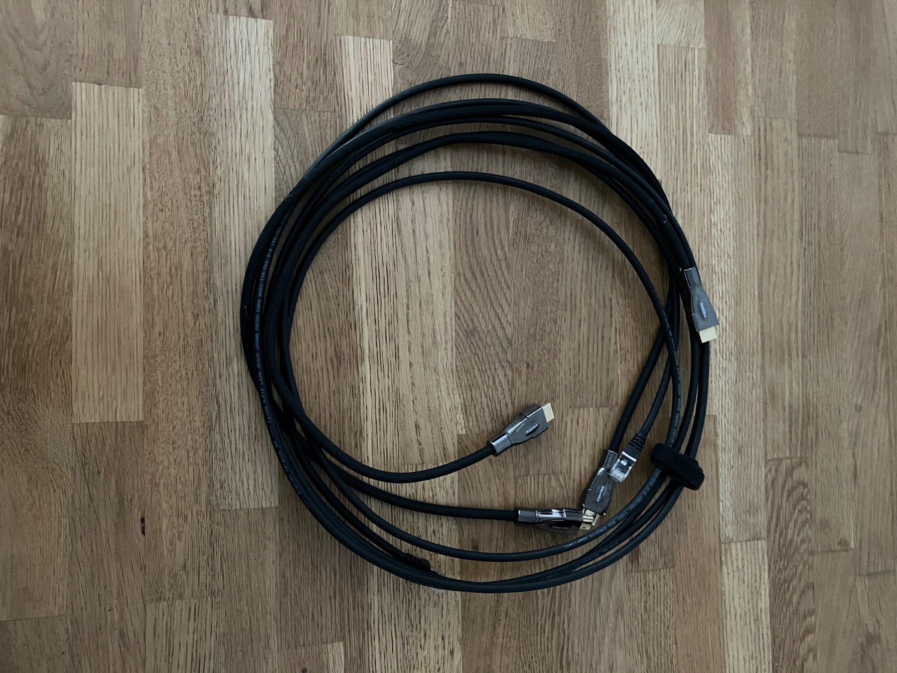 Cavi: Diverse Kabel – Usato da Münchenbuchsee venduto da Simk91