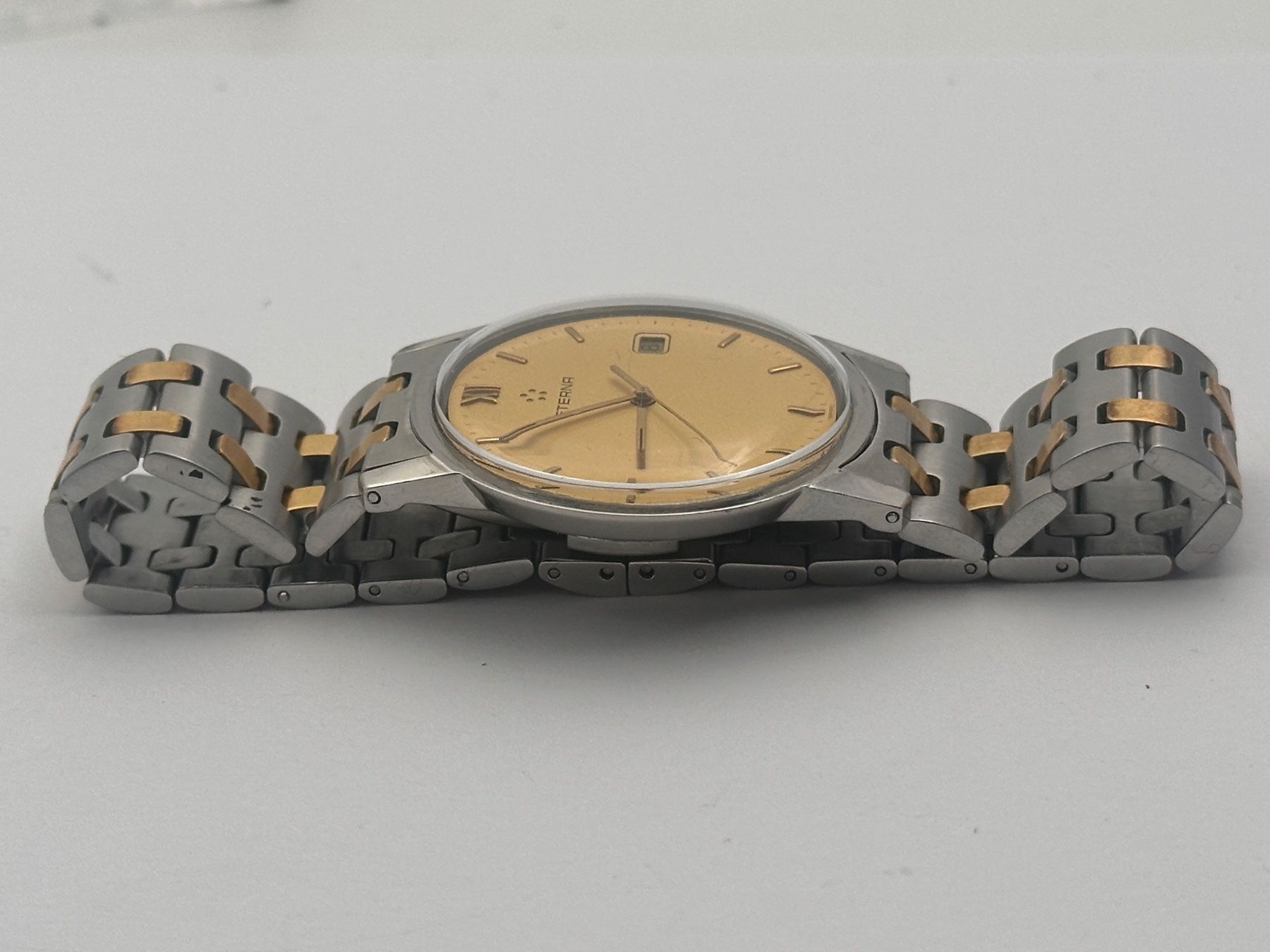 Eterna Orologi: Eterna Quarz Armbanduhr 310047 – Usato da Brüttisellen venduto da AlphaOmega05 5