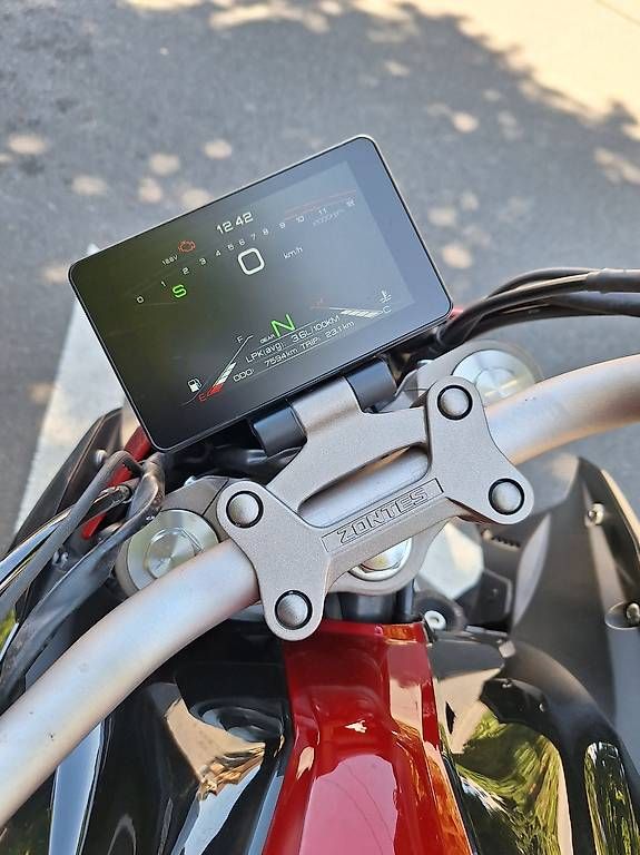 Strada: Roadster 35 kW rapport qualité-prix imbattable – Usato da Préverenges venduto da Pmiranda 3
