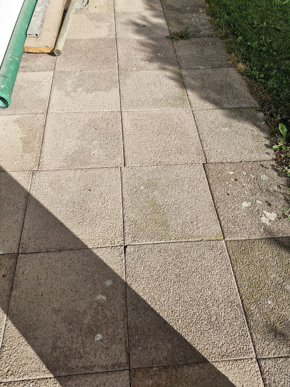 Rivestimenti per pavimenti: Gartenplatten – Usato da Bünzen venduto da wys_7td5