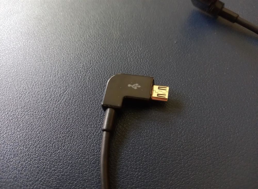 Set mit 3 TYPE C/IOS/Micro Kabeln für DJI Set de 3 câbles (Neu und