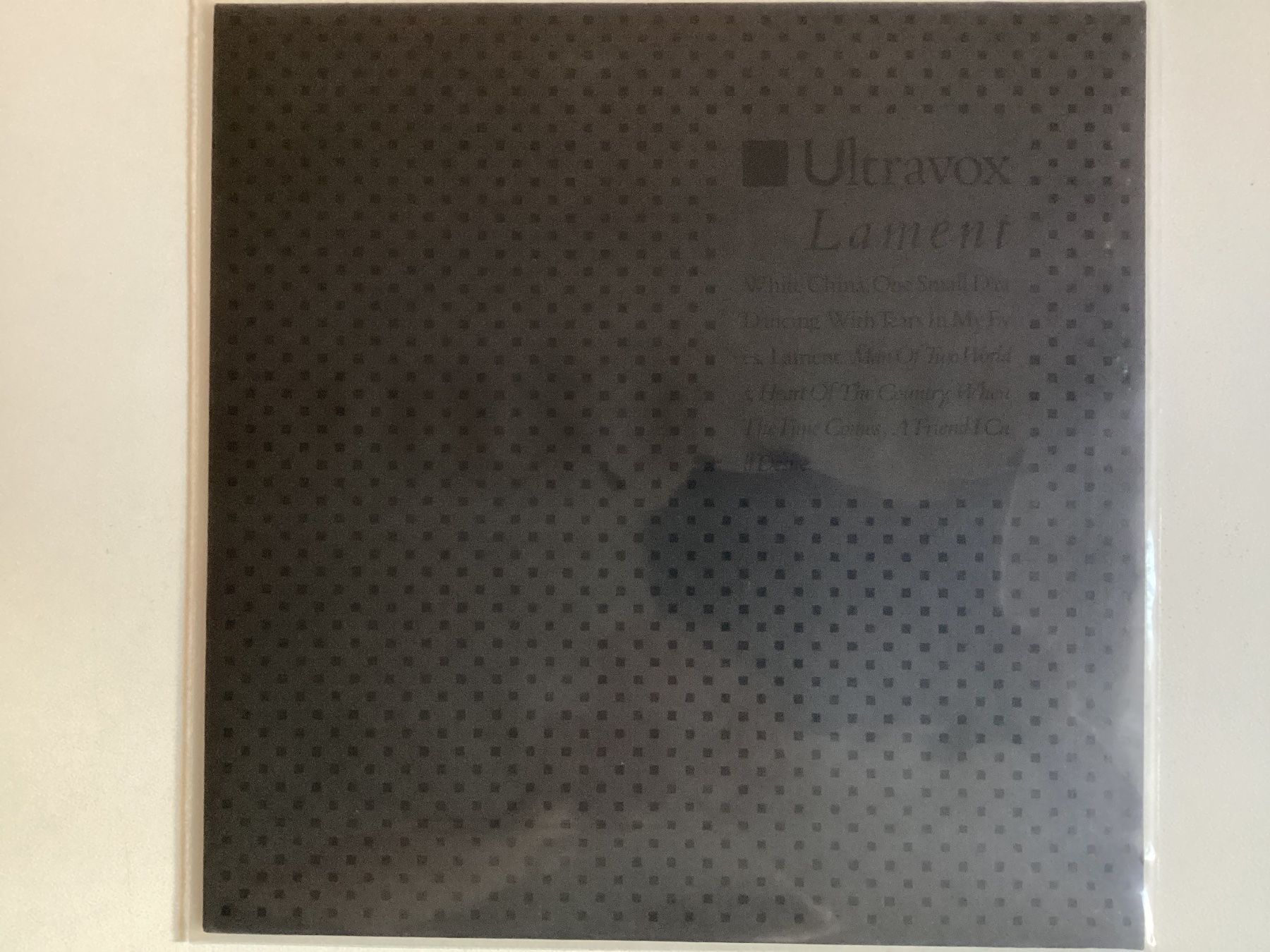 Dischi in vinile: Ultravox LP - Lament – Usato da Gutenswil venduto da Hamzian